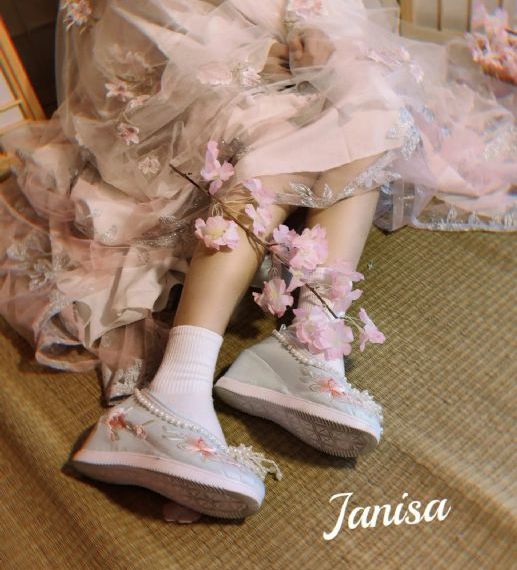 邻居家的安妮特